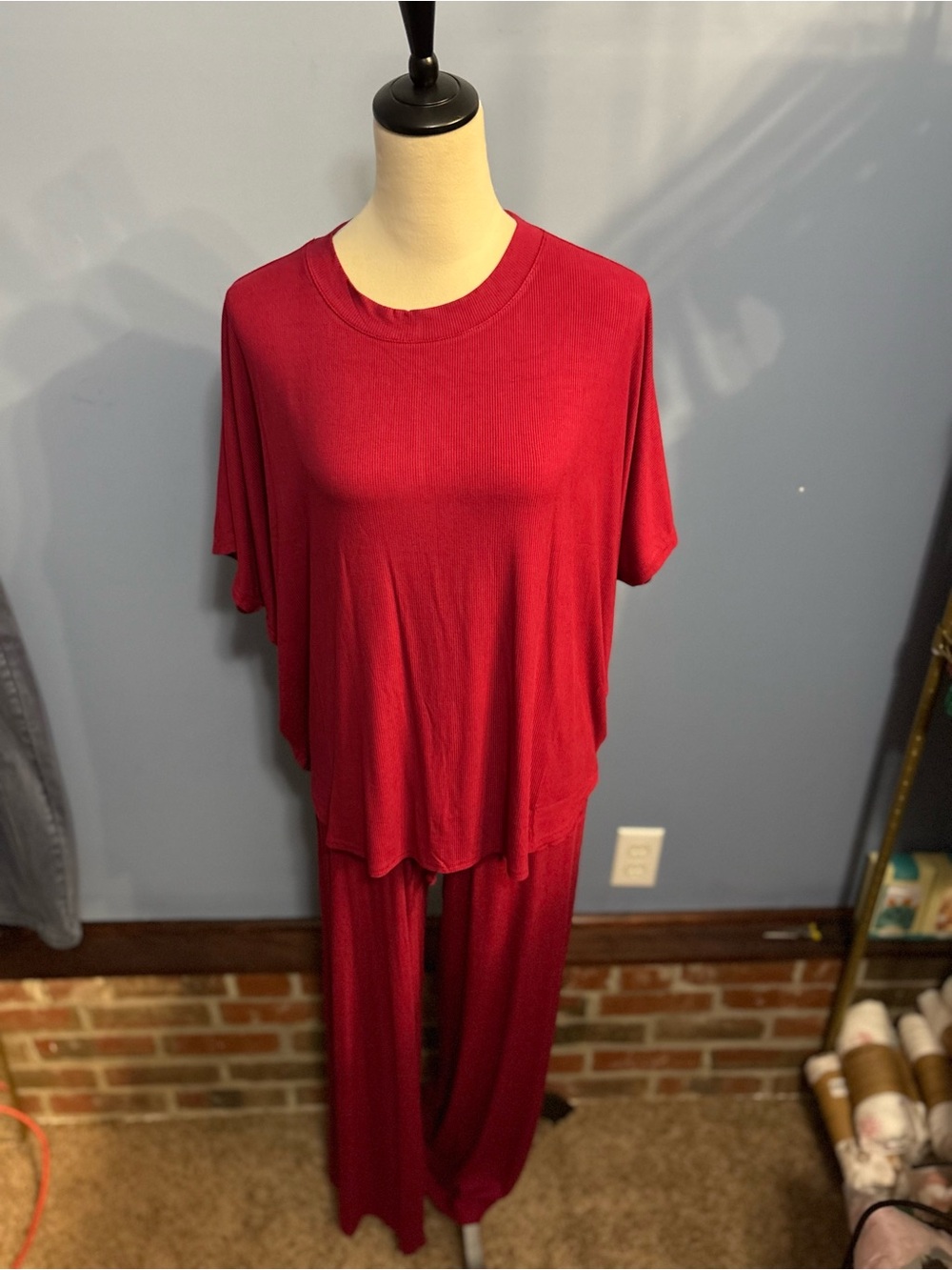 NWOT Small Zenana Women’s Ribbed Two-Piece Set - Burgundy